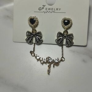 Black and Gold Bow Earrings